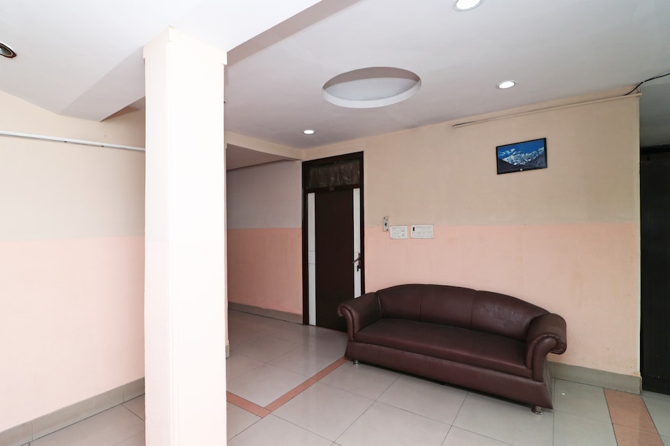 OYO 7636 Hotel Kaushalya Residency, Rudrapur, Rudrapur