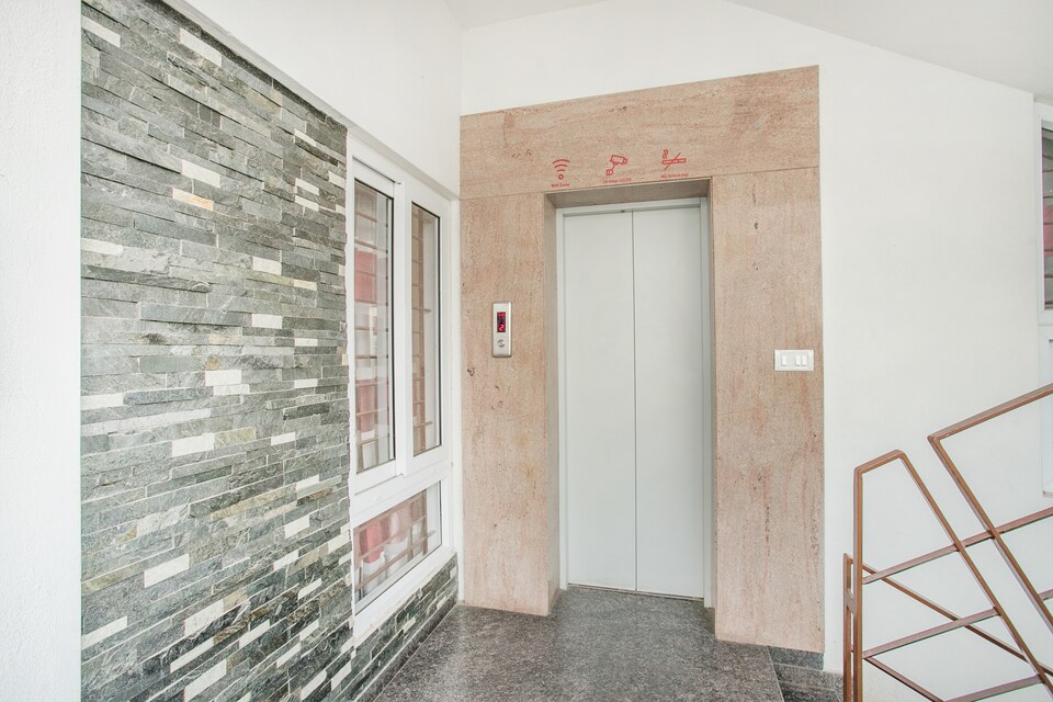 OYO 7640 TS2, Kalyan Nagar Bangalore, Bangalore