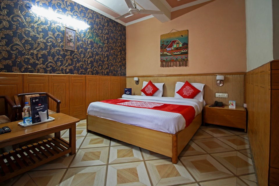 OYO 7645 Hotel Ratan Palace, Chakrata Road Dehradun, Dehradun
