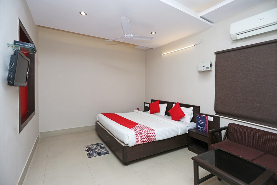 OYO 7650 Park Inn Boring Road, Boring Road Patna, Patna