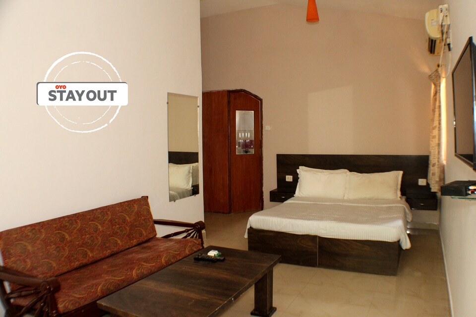 OYO 7651 StayOut near Candolim Beach, Candolim Goa, Goa