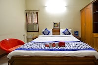 OYO Hotel Vn Guest House Near Shilparamam