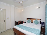 Hotel O SAFRON SUITE 