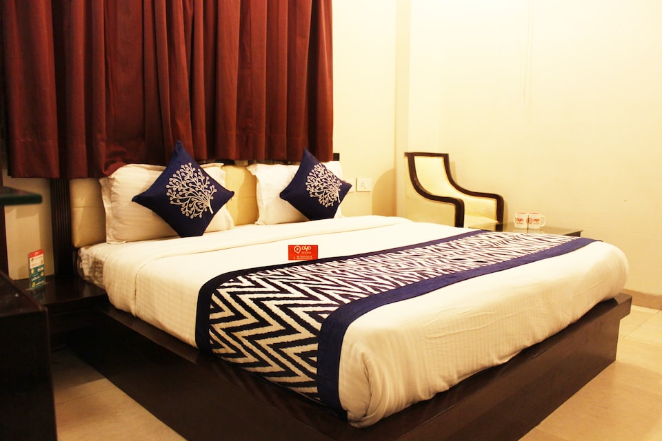OYO 1119 Hotel Royal Park, Indirapuram Ghaziabad, Ghaziabad