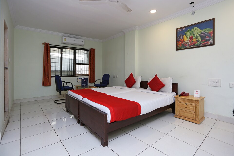 OYO 7707 Corpo Suites, Madhapur, Hyderabad