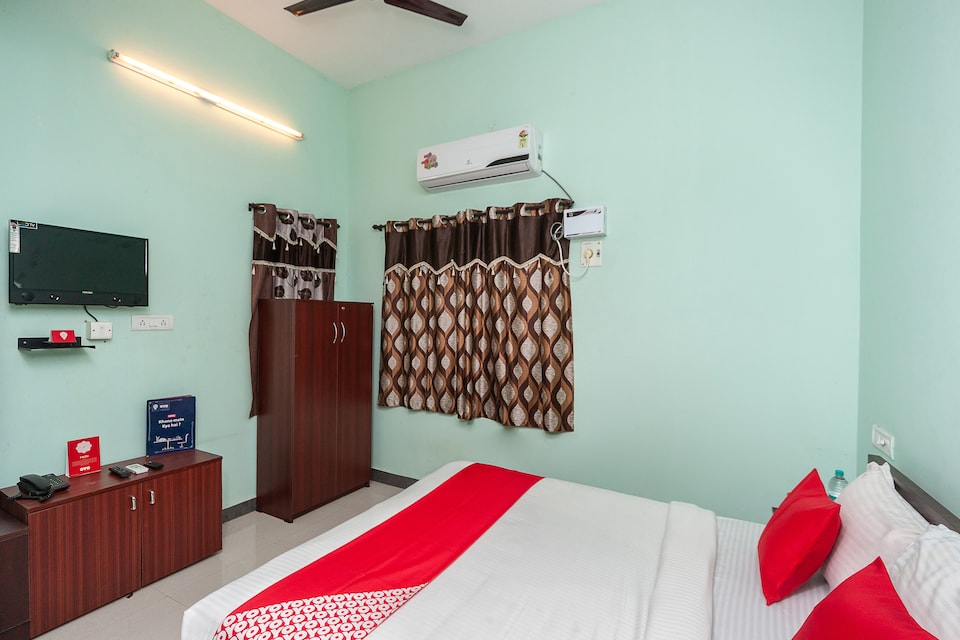 Live on CHN2233, DLF, Chennai