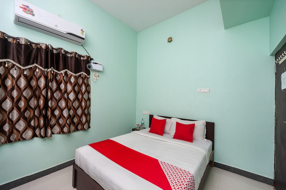 Live on CHN2233, DLF, Chennai