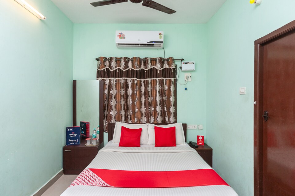 Live on CHN2233, DLF, Chennai