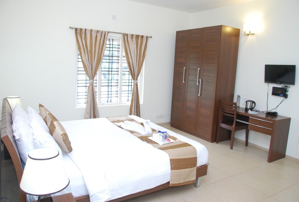 OYO Premium 001 Madikeri Coorg, Madikeri, Coorg