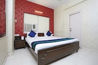 OYO Hotel Bengal Inn Near Mani Square