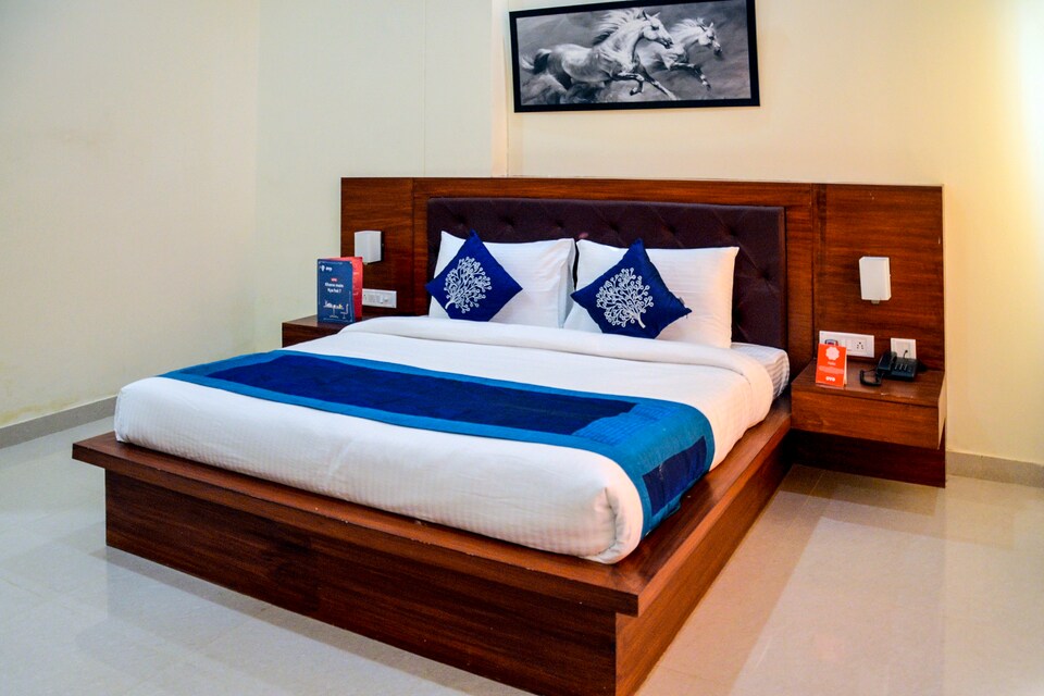 OYO 7807  Babian - Imperial resort, Charbagh Lucknow, Lucknow