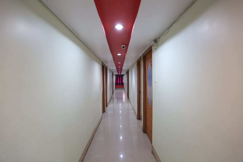 Hotel O New Mega Palace, Gandhi Maidan Patna, Patna