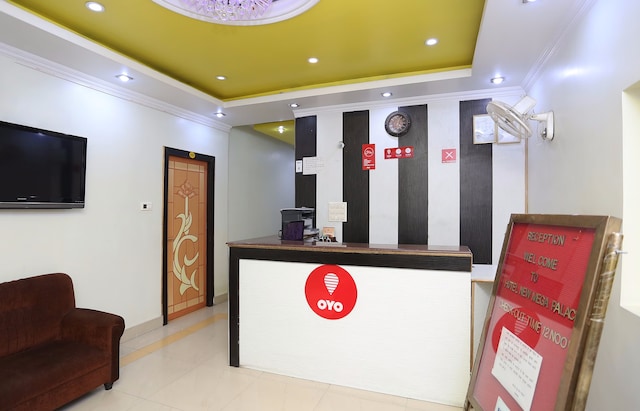 Hotel O New Mega Palace