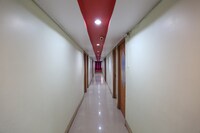 Hotel O New Mega Palace