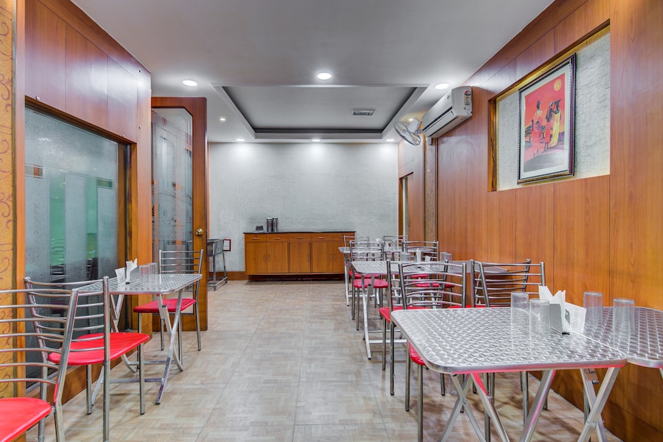 OYO Flagship 7852 Hotel Embassy, Ranchi Railway Station, Ranchi