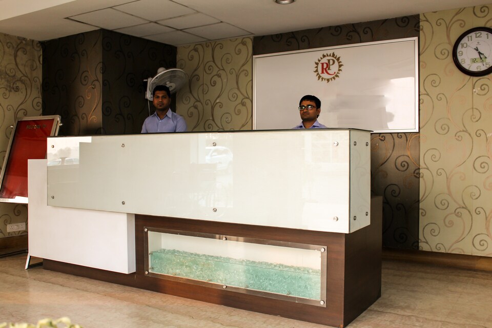 OYO 7860 Royal Paradise, Karnal, Karnal