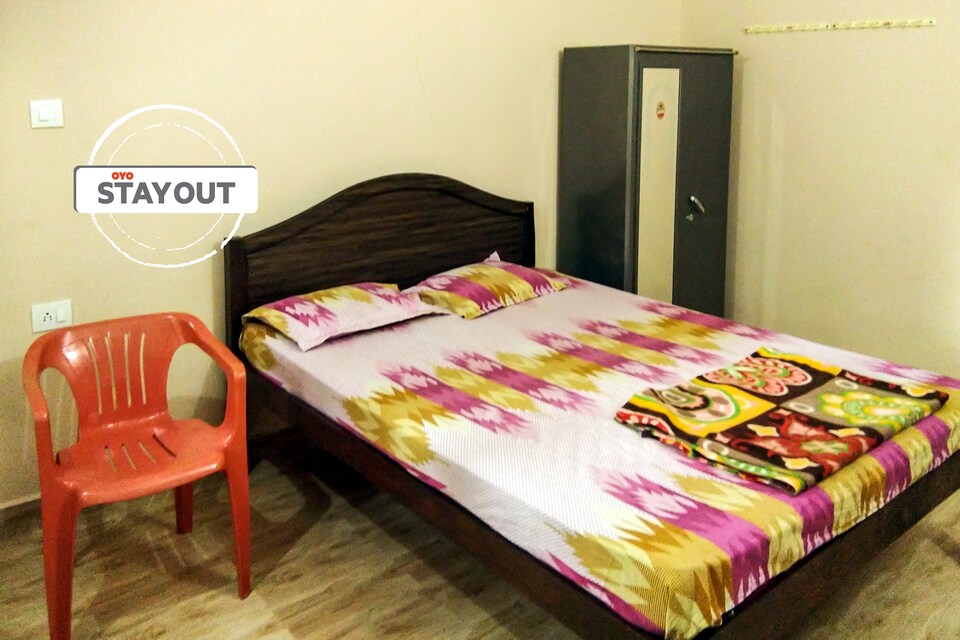 OYO 7862 StayOut near Calangute Beach, Calangute Goa, Goa