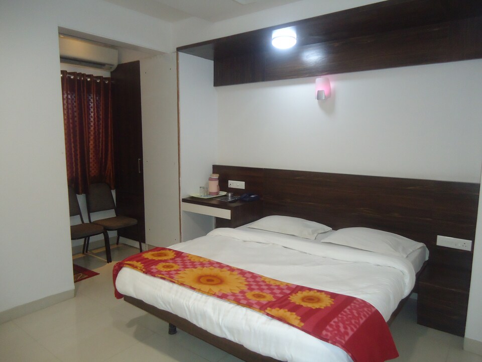 OYO 7865 Sony Palace, Kolhapur, Kolhapur