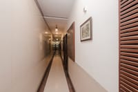 OYO Golden Tulipz Boutique Hotel Near Chhatrapati Shivaji International Airport