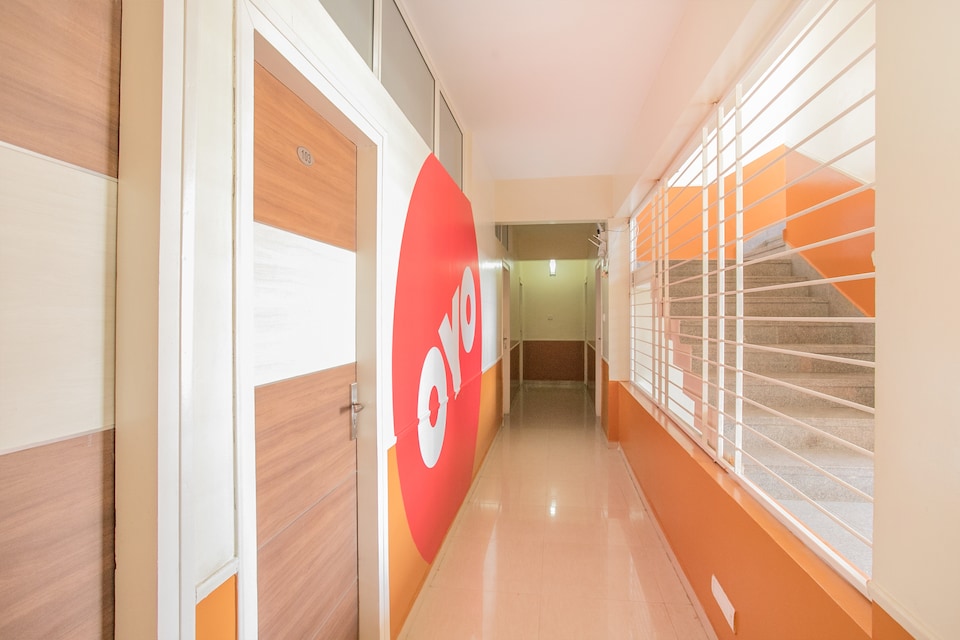 OYO 7889 Maruthi Home Stays, Kengeri - Rajarajeshwari Nagar Bangalore, Bangalore