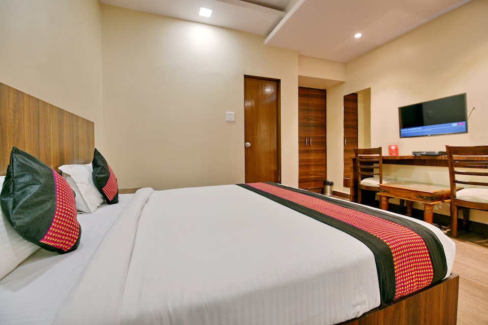 OYO 7896 Hotel Rang Mahal, Jaipur Airport, Jaipur