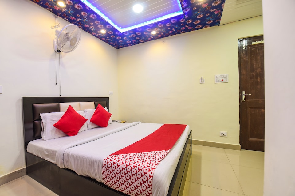 OYO 7917 Hotel Sunbeam, Banikhet, Dalhousie