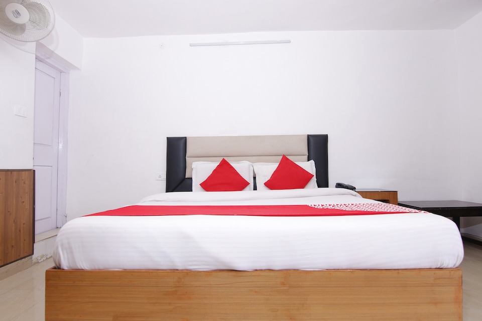 OYO 7922 Hotel Jasmine, Dalhousie, Dalhousie