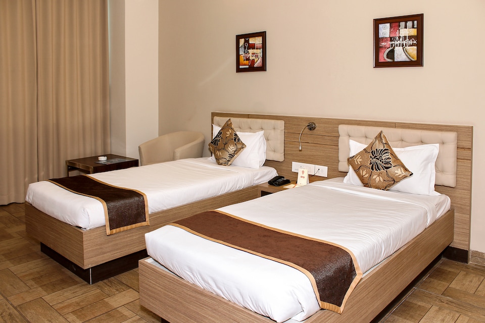 OYO 7925 Hotel Genista Inn, Lalpur, Ranchi