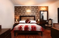OYO Hotel Golden Leaf Near Dilli Haat Ina
