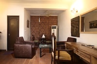 OYO Hotel Golden Leaf Near Dilli Haat Ina