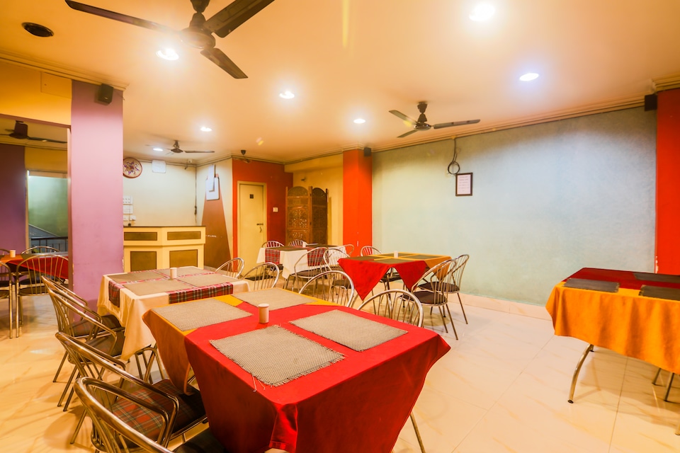 OYO 7934 Hotel Priyodarshani, Christian Basti Guwahati, Guwahati