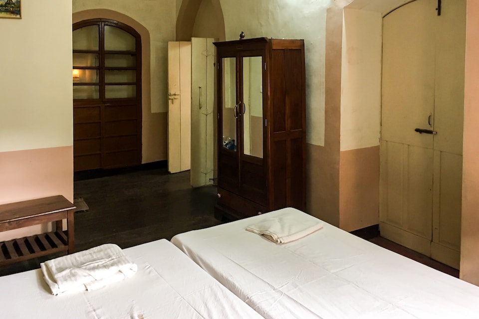 OYO Hotel 7960 Stayout Royal Phoenix Inn, Panjim Goa, Goa