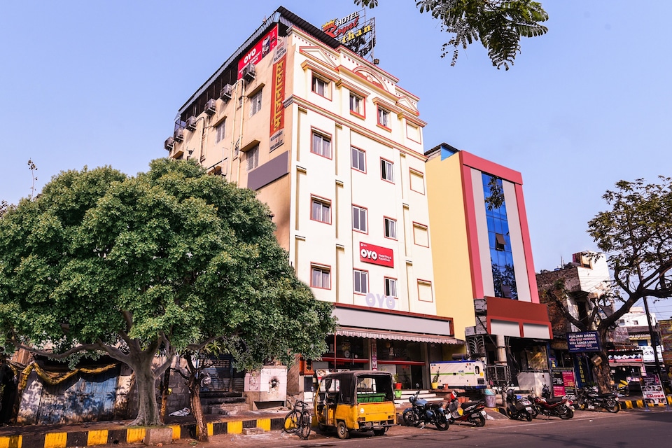 OYO Royal Rajasthan, Transit Vizag-II, Visakhapatnam