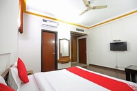 OYO Hotel Duke Palace