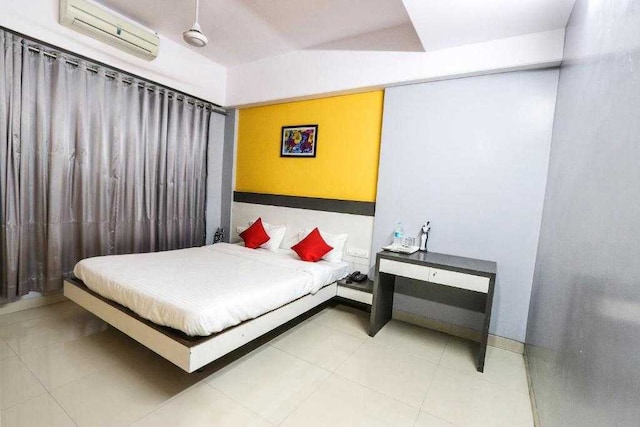 Collection O Kolhapur Central Bus Terminal Formerly Hotel Ashish Deluxe