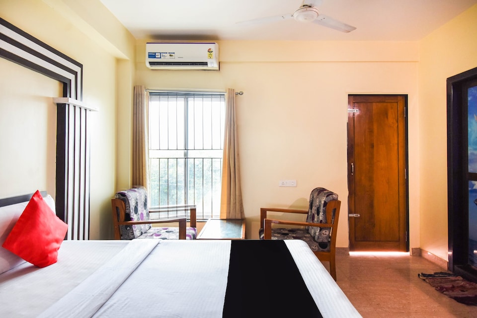 OYO 8000 MJ Residency, CT Road Puri, Puri