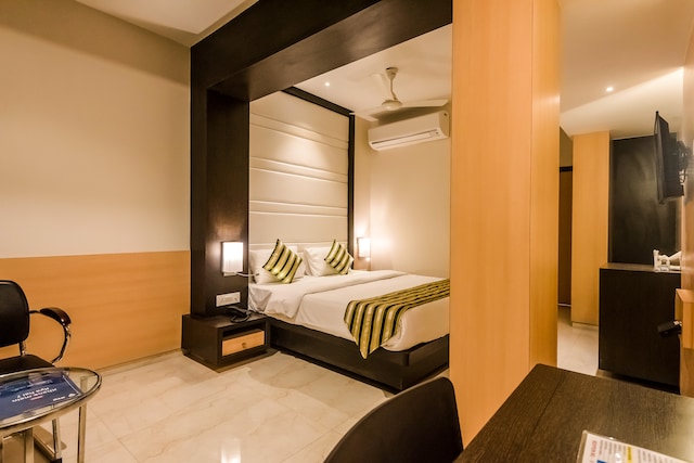 Super Capital O Hotel Konar Inn