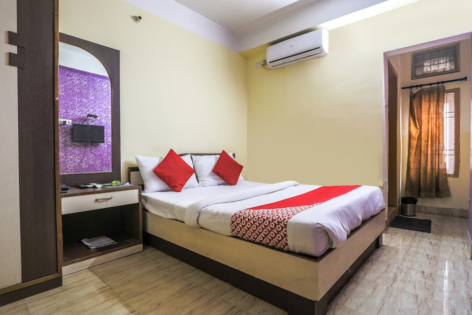 Capital O 5543 Hotel Fortune , Ulubari Guwahati, Guwahati