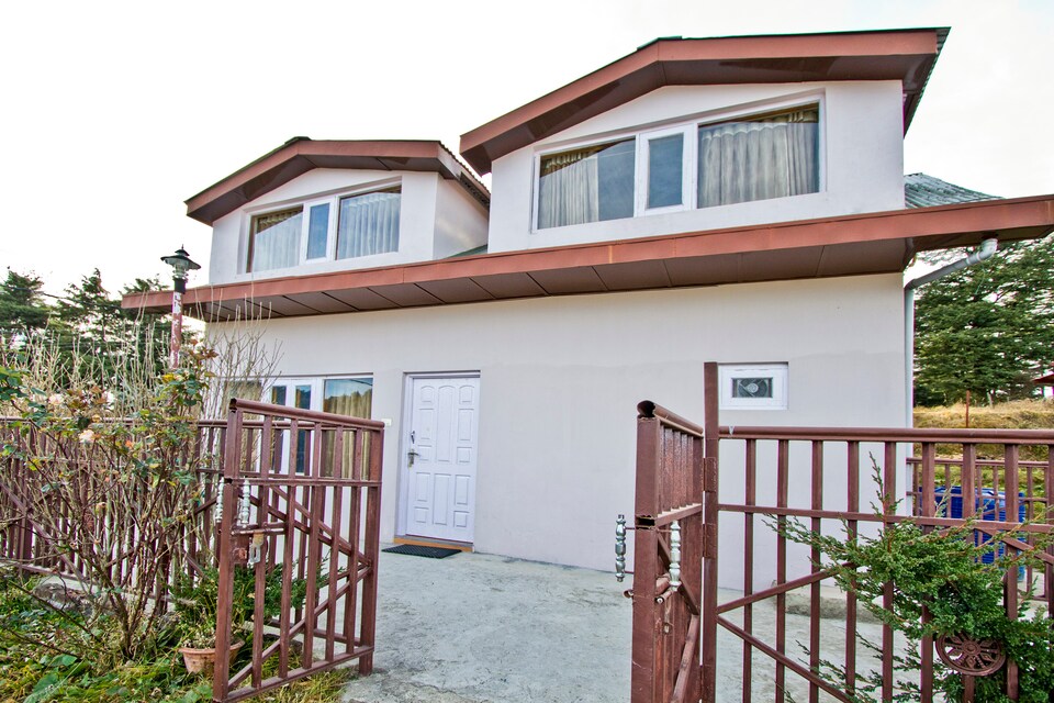 OYO 8046 Apartment Cedar Hill Cottage, Kufri-Faghu-Theog, Shimla