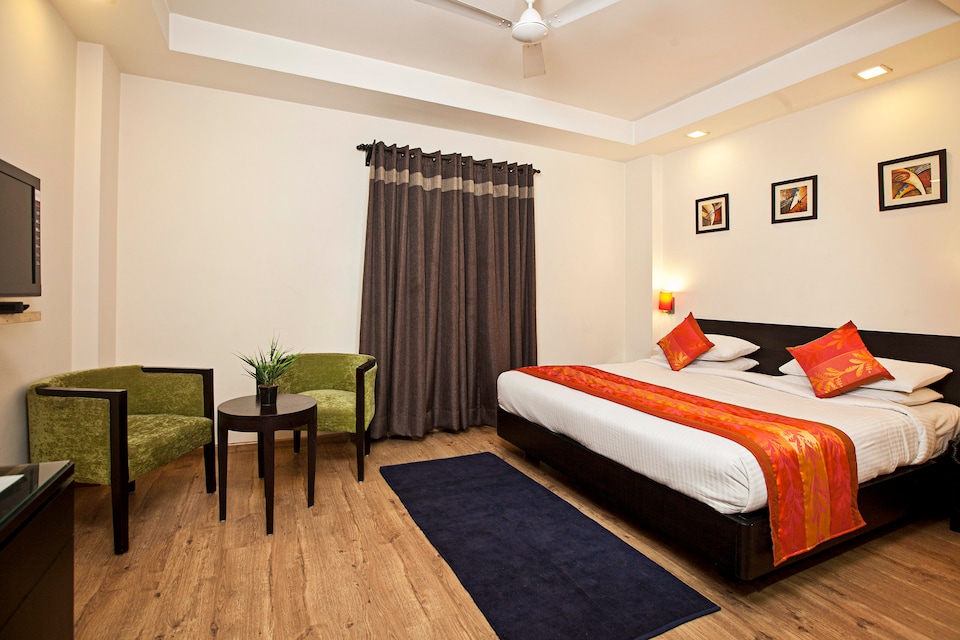 OYO 359 Hotel Basil The Residency, Okhla Jasola Delhi, Delhi