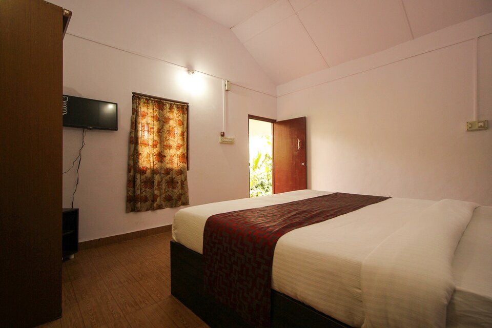 OYO 8091 Home Stay Jammabane Cottages, Kushalnagar, Coorg