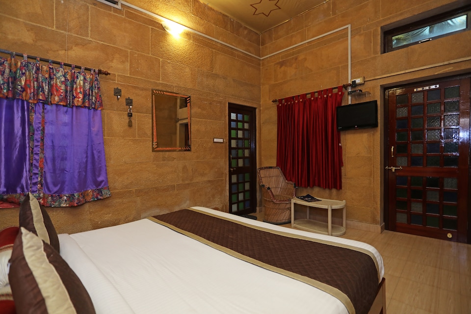 OYO 8101 Hotel Jeet Villa, Jaisalmer City, Jaisalmer