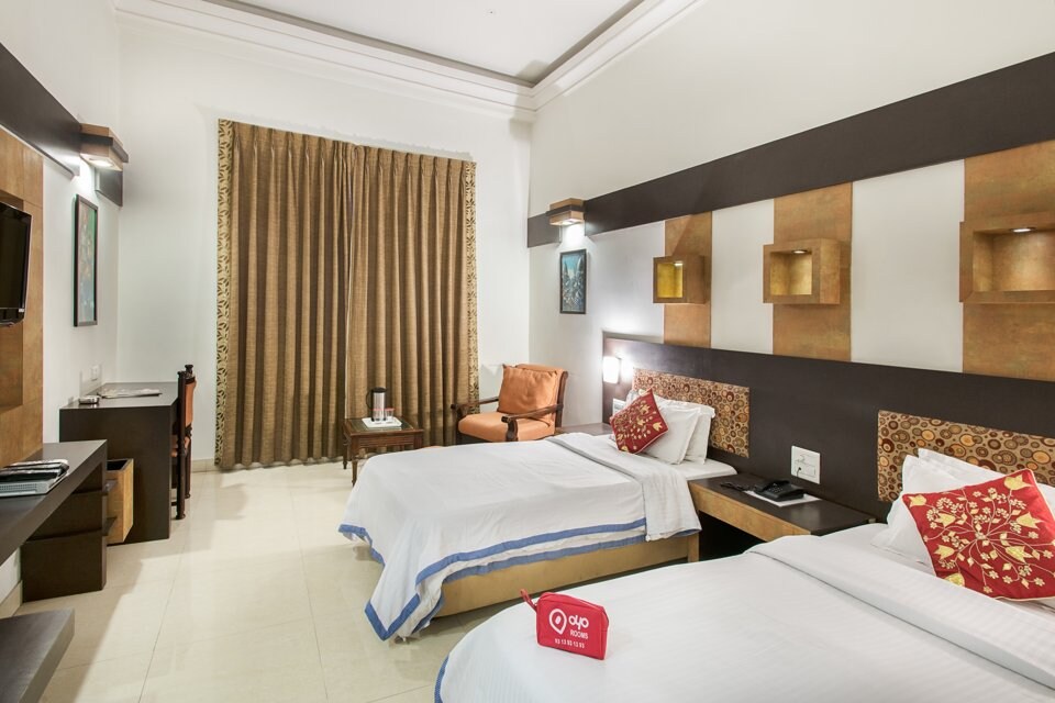 OYO Rooms 067 Heritage Bani Park, Railway Station Jaipur, Jaipur