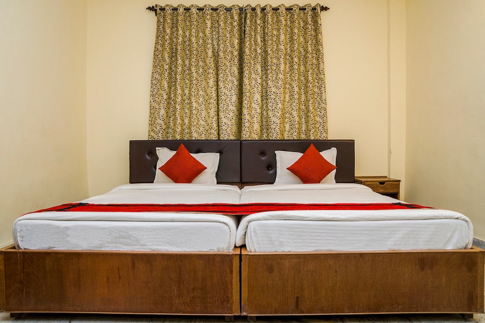 OYO 8129 Coral Residency City Center, Salt Lake Kolkata, Kolkata