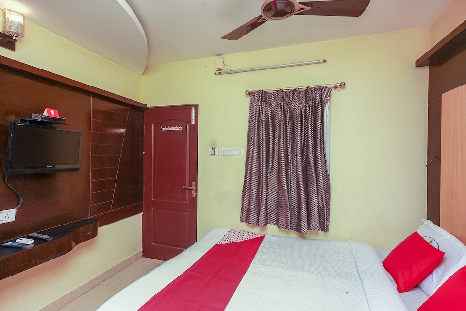 OYO 8153 K Empire, Central Chennai, Chennai