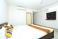 OYO Hotel Datt Residency