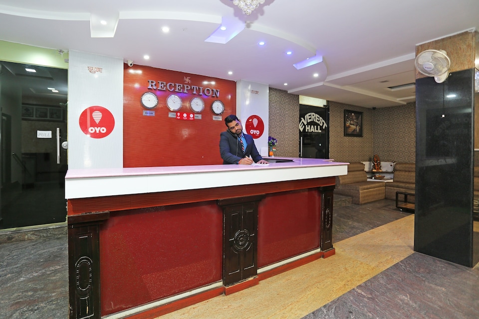 OYO 8177 Hotel Silver Oak, Gwalior, Gwalior
