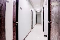 Super Collection O Asalpha near International Airport