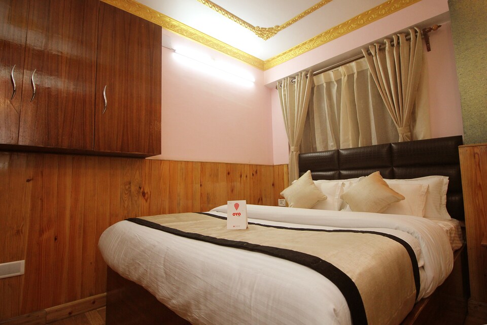OYO 8186 Hotel Mount Royale, Darjeeling, Darjeeling