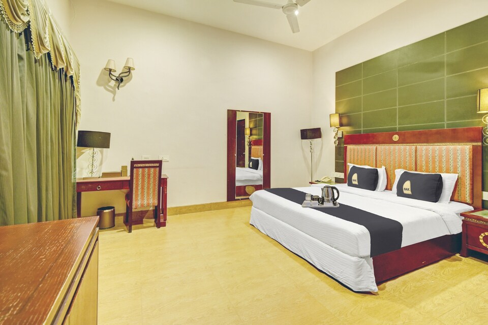 Townhouse OAK Aavasa Resorts, Governorpet Vijayawada-II, Vijayawada